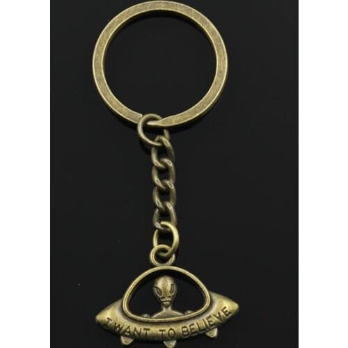 Fashion 3cm Key Ring Metal Key Chain Keychain Jewelry Antique Bronze Silver Color I Want To Believe UFO Alien 23x30mm Pendant