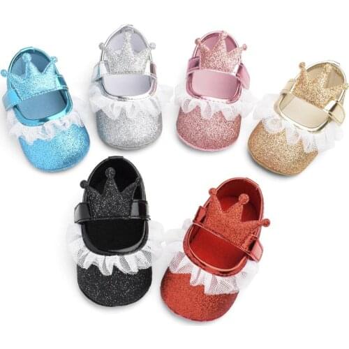 2020 butterfly-knot Baby Girls Princess Shoes Flat shoes Toddler Crown Lace hem First Walkers Prewalkers Soft Soled