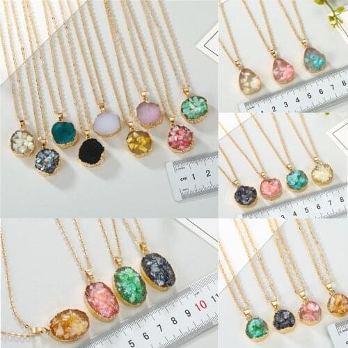 Dayoff Pendant Chains