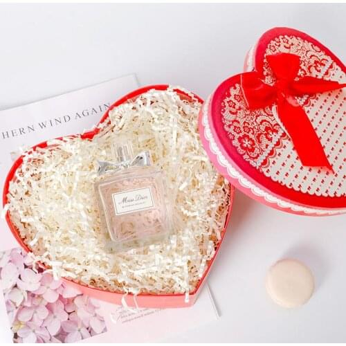 Gift Box Filler Pleated Lafite Grass Wavy Paper Wedding Birthday Party Gift Box Decorative Fruit Packaging Box Shockproof Filler