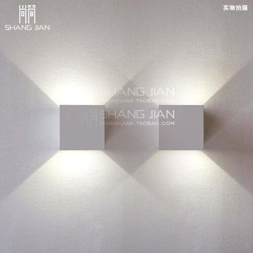 Simple living room TV wall mirror light balcony wall lamp wall lamp wall lamp LED waterproof outdoor indoor aisle