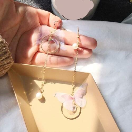 Retro New Listing 2018 Fashion Earrings Lady Asymmetry Butterfly Long Circle Wings Lady Earrings Wholesale Sale Earring Pendant