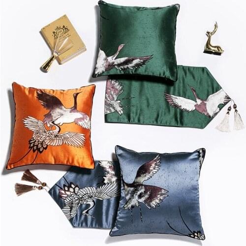 High quality Chinese Style faux silk Cushion Covers Soft Pillow Cases Home Decorative crowned crane pattern