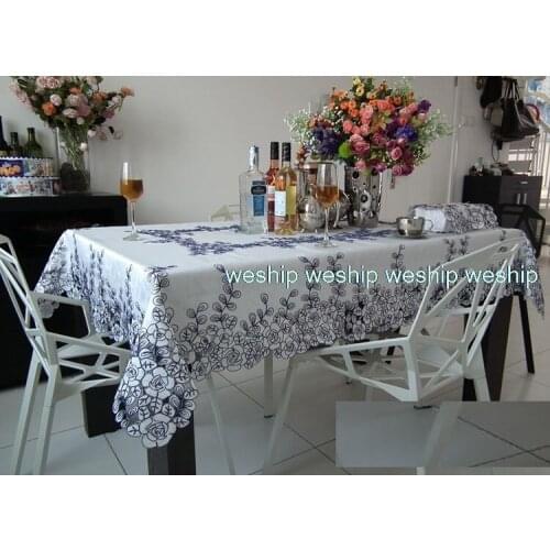 Blue rose High-end luxury embroidery cloth art European style The Rectangle table cloth The table cloth Dust cloth