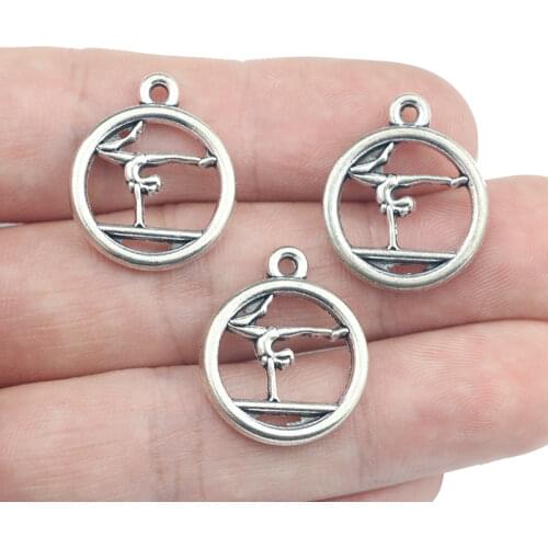 SEVEN PLUS Women's Medallions