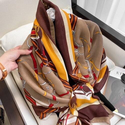 2020 Brand Autumn winter women beach quality shawl cotton scarf lady fashion scarves bandana pashmina wrap hijab muffler
