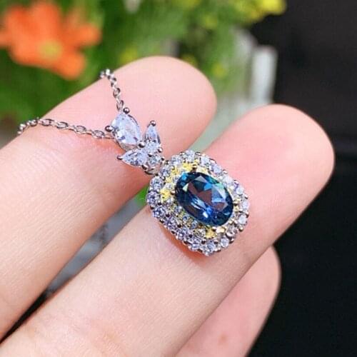 2021 Silver New Product Temperament Color Separation Simulation Sapphire Color Treasure Pendant Necklace For Women Fine Jewelry