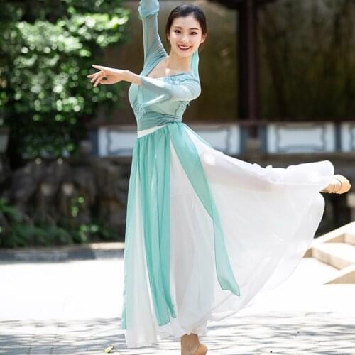 Chinese Style Hanfu Classical Dance Costumes WomenS Elegant Sleeve Dance Costumes Traditional Chinese Dance Costume 12621