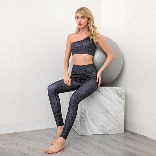 2pcs Seamless Yoga Set Sportswear Sports Bra+Leggings Fitness Pants Gym Running Suit Exercise Training Clothing Athletic Set