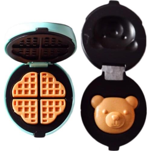 7Pcs/Set Miniature Toaster Cute Realistic Plastic Mini Bread Waffle Machine Model for Entertainment DollHouse Kitchen Toy Craft