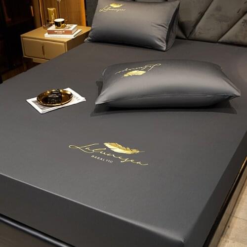 Mattress Protector Bed FItted Sheet with Elastic Band Air-Permeable Solid Color Polyester Embroidery Bed Cover Bedspread