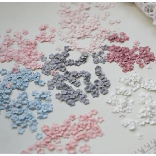 30 Pieces/lot 9mm Silk Artificial Flowers Mini Lace Applique Fabric Wedding Dress Accessories DIY Rose Lace Decorative Patch