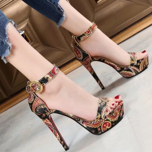 High-heeled sandals summer 2020 new fashion all-match stiletto platform retro open toe buckle female shoes