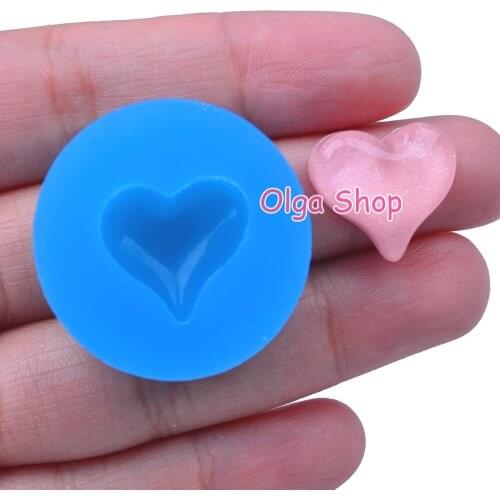 PYL551 16.9mm x 14.4mm Heart Silicone Mold Fondant Cake Decoration Candy Resin Clay Earrings Necklace Craft Soap Candle