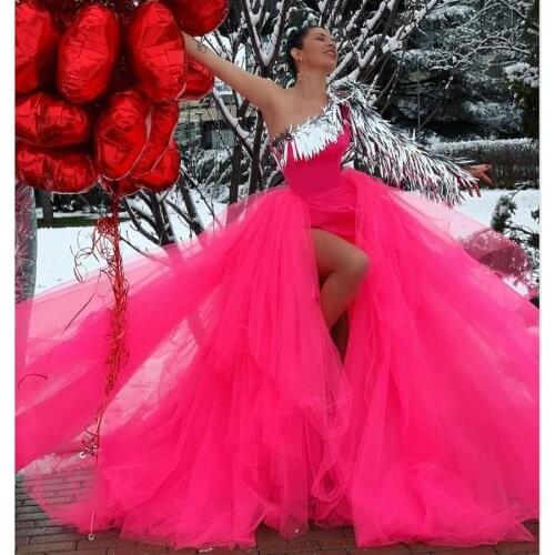Charming 2020 Hot Pink Mermaid Prom Gowns With Puff Tulle Detachable Train One Shoulder Silver Tassel Women Party Dress