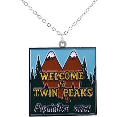 Fashion Old Film Twin Peaks TV Show Epoxy Necklaces Men Handcraft Alloy Chain Mini Resin Pendant PVC Lightweight Jewelry