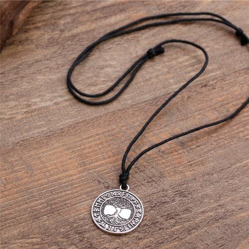 Teamer Wicca Round Necklace Norse Viking Runes Tree of Life Seal Pendants Wax Cord Link Chain Mens Necklace Jewelry Gift