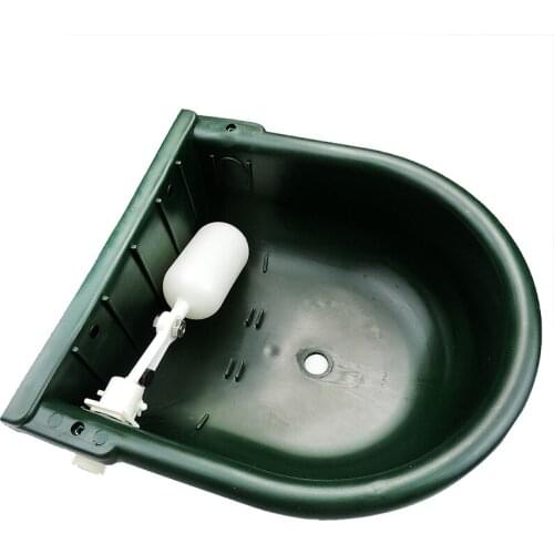 Cattle Horse Automatic Water Drinker Quality Plastic Drinking Bowl For Cow Horse Farm Animal Livestock Feeding Eqipment