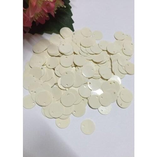 2000pcs 10mm Flat Round Sequins PVC Paillette With Side Hole Sewing,Wedding Craft,DIY Garment Accessory Beige Creamy