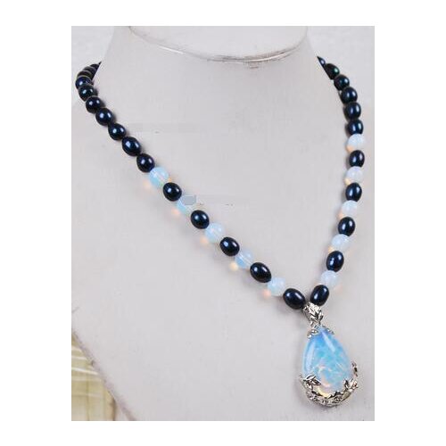 Black Akoya Cultured Pearl/Sri Lanka Moonstone pendant(28x35mm) necklace 18inch
