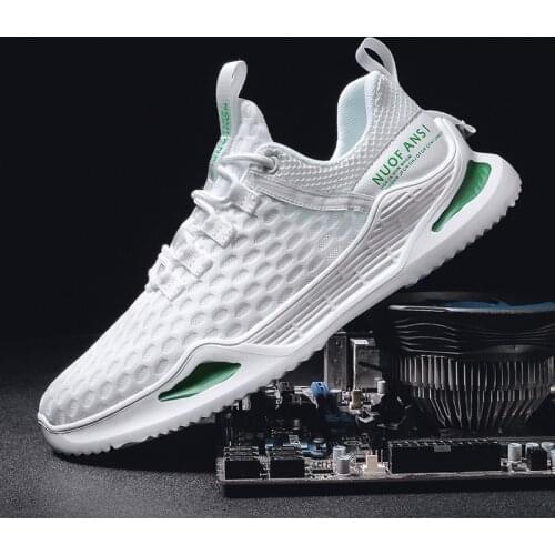 Anti-odor lovers woman shoe for man slip-on Shoes man casual sneakers breathable lightweight 2021 mesh men shoe