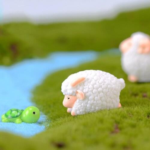 ZOCDOU 2 Pieces White Plush Sheep Obedient Mutton Cabra Moss Decoration Small Statue Figurine Ornament Art Work Miniatures Farm