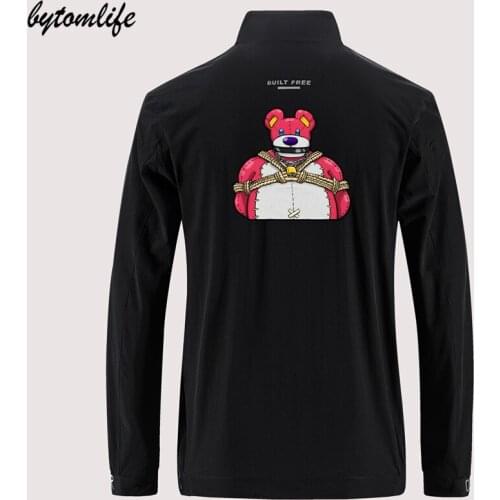 2020 Kinky Bear New Breathable Jacket Mens Outdoor Zippered Comfortable Light Soft Fashion Casual Back Printing Asian Size