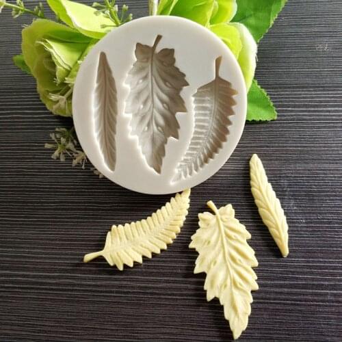 Silicone cake mold with leaf shape Decorated fondant cake