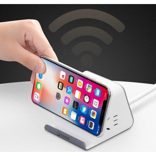 AU Plug Smart Power Strip with Wireless Charger 3 USB +2 AC Outlet Desktop Socket Charging Station Switch for phone tables 2500W