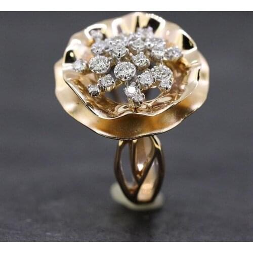 2021 New Designer Gold Color Flower White Zircon Rings For Women Trendy Female Jewelry Wedding Birthday Party Valentine Gifts