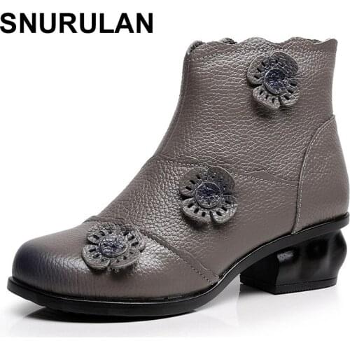 SNURULAN Women Winter Boots Vintage Genuine Leather Flowers Thick Heel Short Plush Warm Ankle Boots For Women Martin Shoes E029