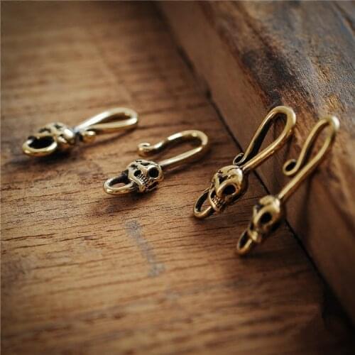 2018 Brass Keychian Retro Outdoor Tools DIY Skull Pendant Cool Keyring Lanyard Carabiner Survival Keychain Drop Shipping