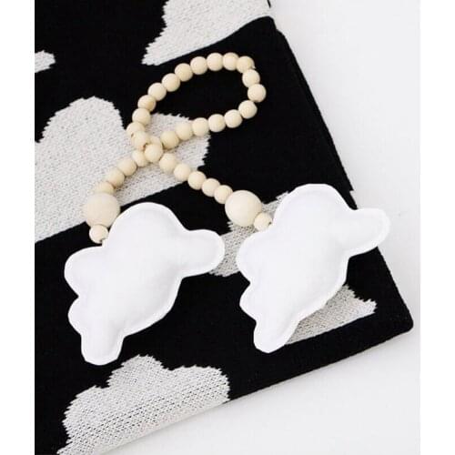 C Nordic Wood Beads with felt fabric cloud pendant Ornament Kid Room tent Decoration Wind Chimes Decor Photography Props