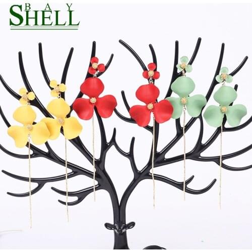 Shell bay Korean flower metal Drop Earrings For Women Fashion Geometric Gold simple tassel Earring Girl gift Statement Jewelry