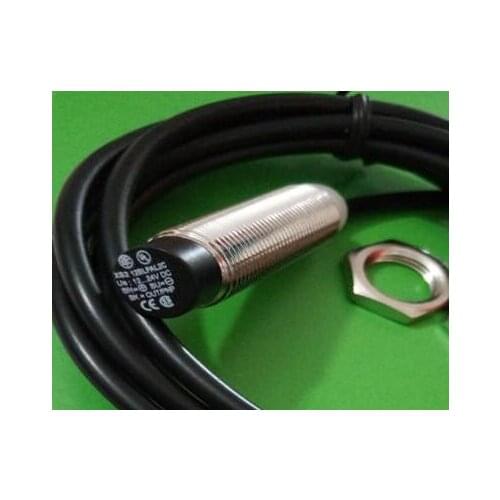 Free Shipping 2pcs/LOT NEW Switch XS212BLPAL2C DC three wire PNP normally open sensor