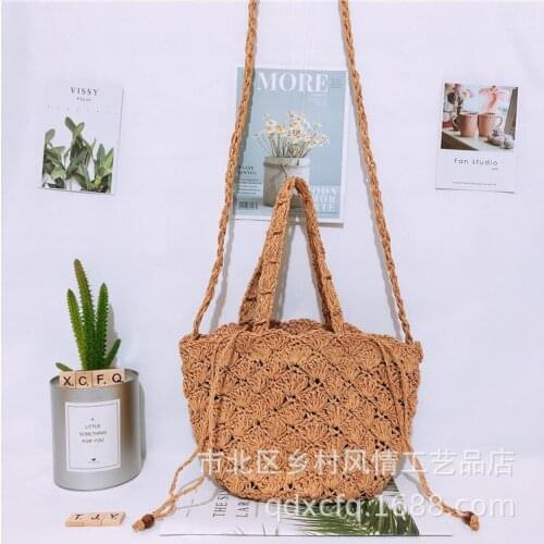 Ladies And Girls Summer Hand-Woven Straw Bag Messenger Bag Lightweight Woven Straw Beach Shoulder Bag Handbag