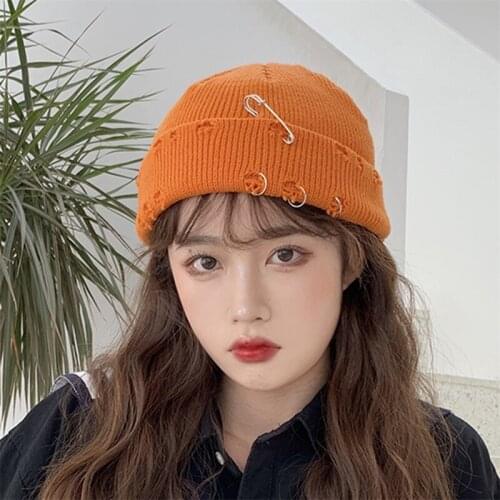 Winter New Cap Harajuku Beanies Knitted Hat Fashion Warm Thick Gorro Men Hip Hop Pin Hole Skullcap Short Hat Unisex Basic Cap