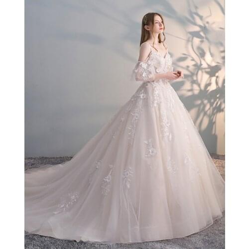 VESHJA DASMES Women's Dresses With A Train China
