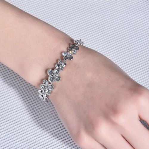 IDESTINY White Bracelets