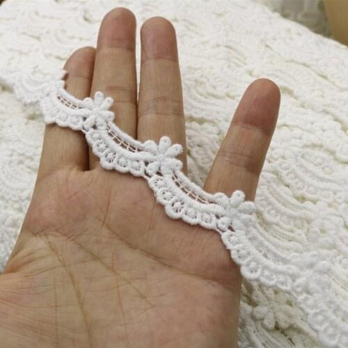 1Yards High Quality Embroidery Lace Fabrics For Sewing Craft crafting Wedding Dress Lace Trim Collar 1.5cm Ribbon Trimmings VG30