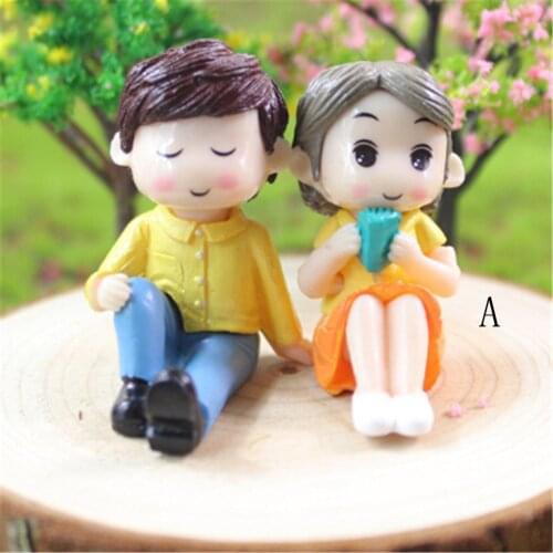 Lovers Couple Sitting Doll Figurine Decoration for Cake decorations Plant Micro Landscapes Desktop Mini Ornaments Scenes decor