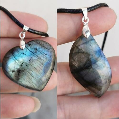 Natural irregular crystal Labradorite pendant Moonstone Sunstone Pendant Divination spiritual meditation Jewelry Pendants chain
