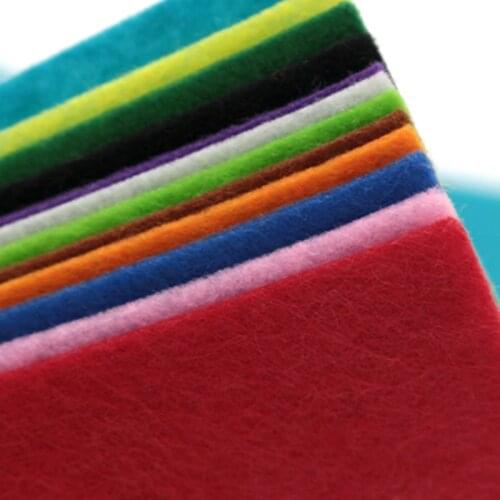 New Arrival 1mm Polyester 40x50cmNonwoven felt Cloth For baby DIY Craft Handmade Sewing bag Pillow Felt Fabric
