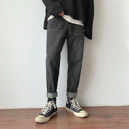 Hong Kong style 2021 spring jeans boys loose straight trend Korean new handsome black student casual teenager harem pants men