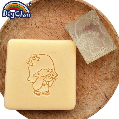 Kawaii beautiful little girl DIY handmade Resin soap stamp mold chapter mini diy patterns Gemini Girl Z0115NH