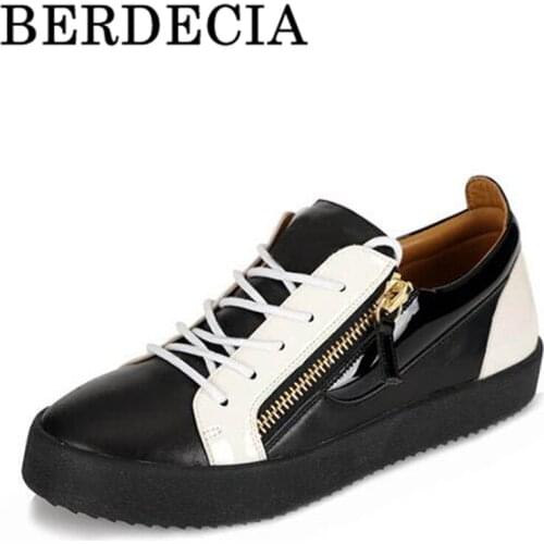 Berdecia Handmade Mens Casual Shoes Patchwork Sneakers 2021 Lace-Up Zipper Classic Design Flat Comfortable Black White Loafer