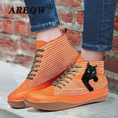 2022 New Womens PU Splicing Suede Cat Boots Fashion Lace Up Striped Flat Bottom Boots Comfortable Casual Hot Womens Boots