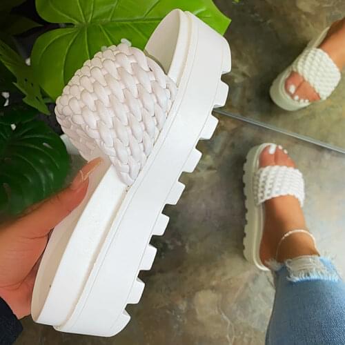 Womens Flat Shoes Slippers White Beach Platform Summer 2021 Slides Casual Woman Ladies Outdoor Round Toe Female Rubber Footwear