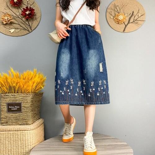 Summer New Literary Retro Embroidery Denim Skirt Female Elastic Waist Loose Large Size Casual A-Line Jeans Saia Midi zh1290