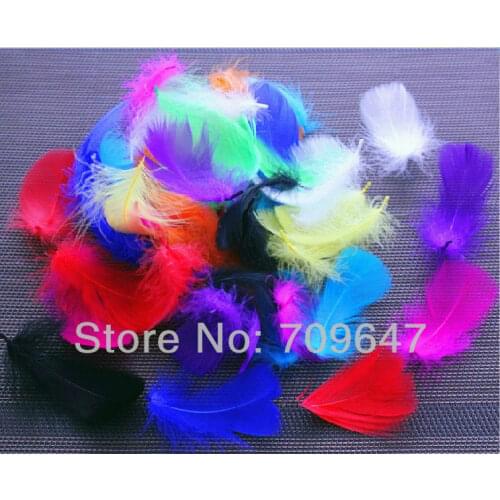 200pcs/lot 4-6cm Loose Multicolor Nagorie goose feathers for wedding flowers, fascinators, derby hats and flapper headdress